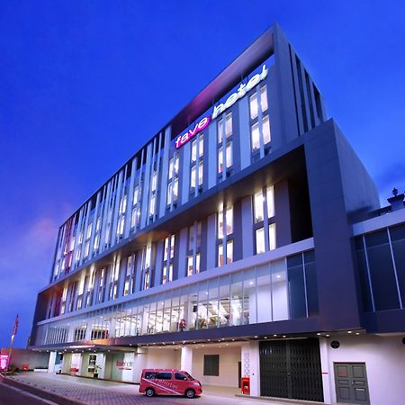 Favehotel Пеканбару Екстер'єр фото